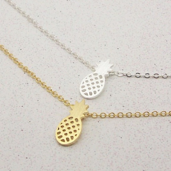 2x$10 Gold or Silver Pineapple Necklace - Picture 2 of 3